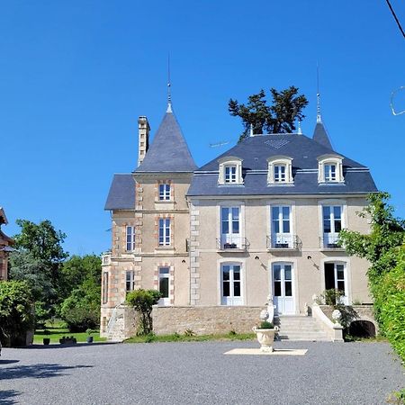 Villa Saint Pierre La Trimouille Exteriör bild