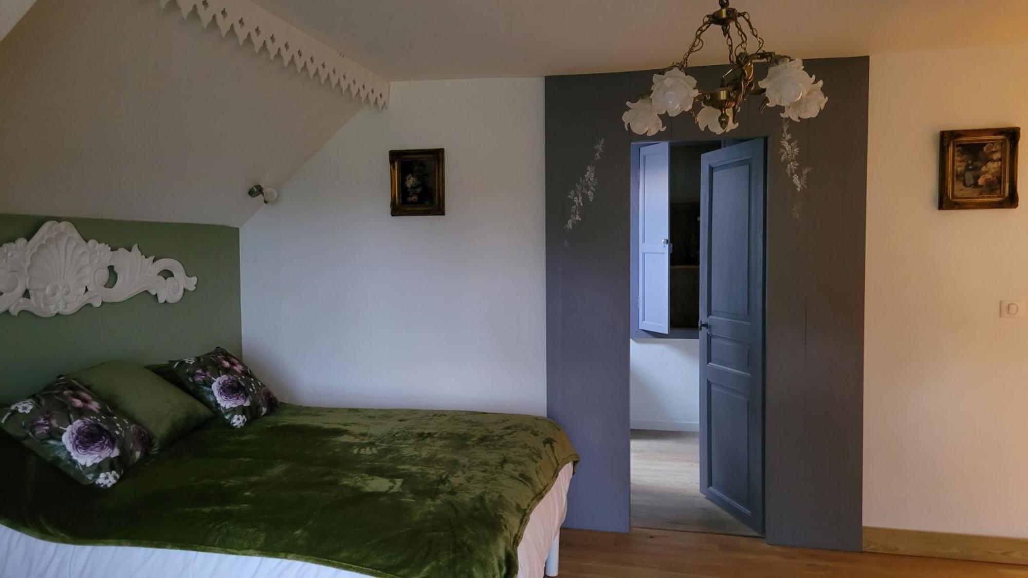 Villa Saint Pierre La Trimouille Exteriör bild